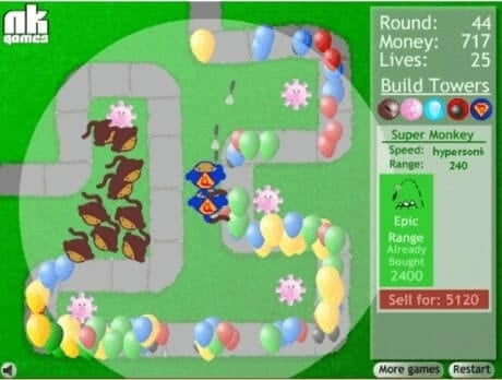 Using the Super Monkey towers in Bloons Tower Defense